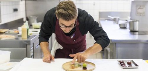 Mathieu Pérou, Le Manoir De La Régate 